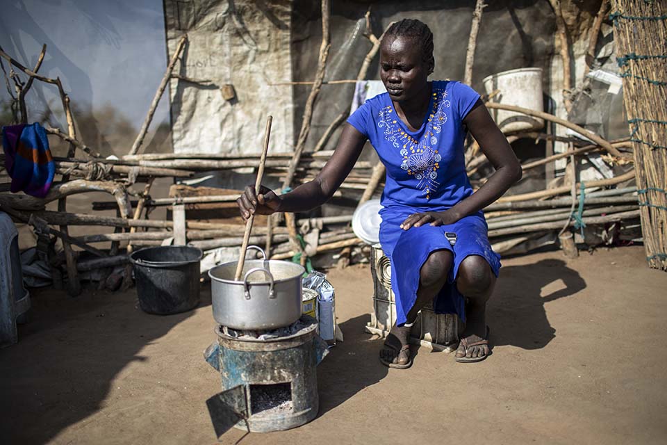 Lifesaving Food For Displaced South Sudanese Crs