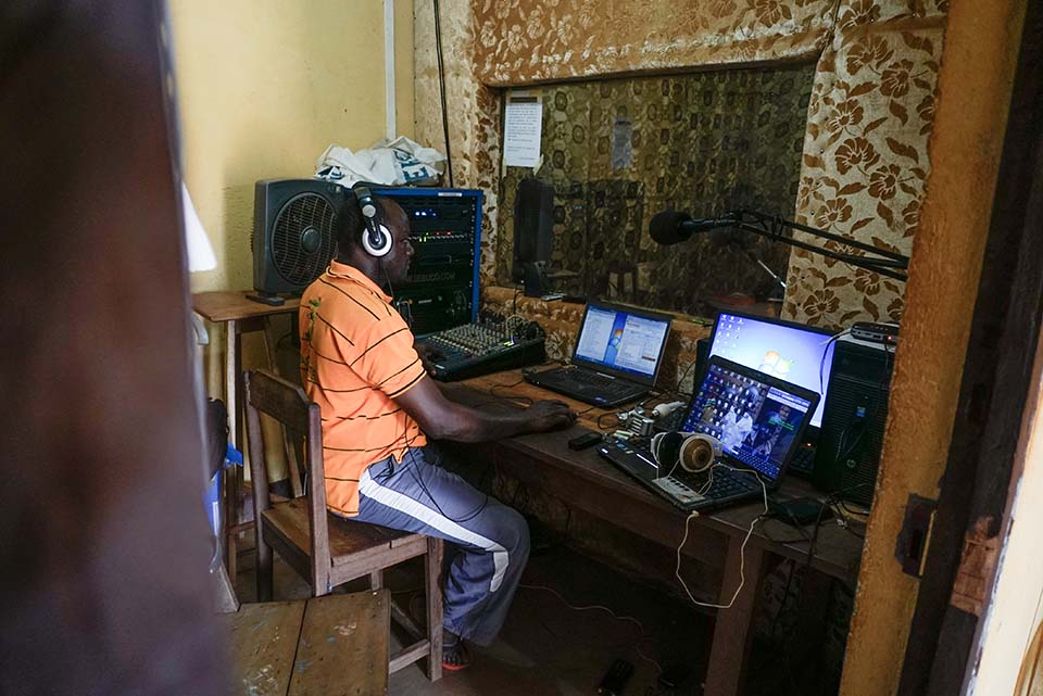 covid radio programming in Central African Republic
