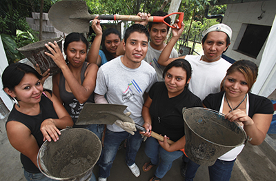 Salvadorian Women