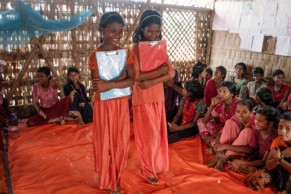 Rohingya children in theater performance